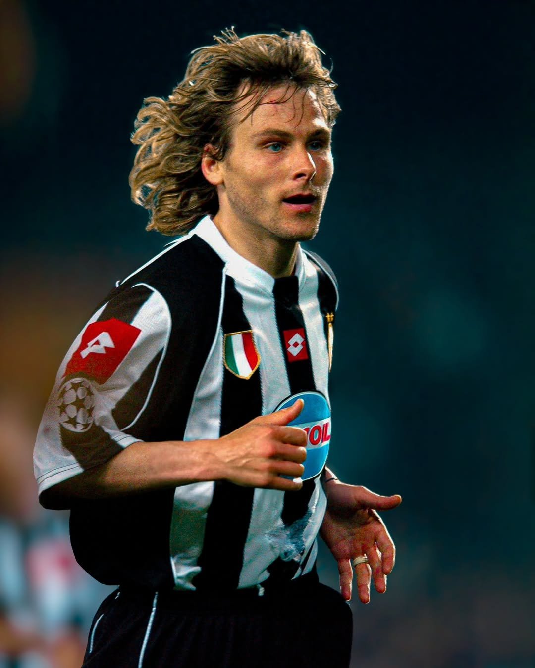 开元体育平台 - 德罗巴迎来七赛季高光表现，尤文图斯球迷沸腾！